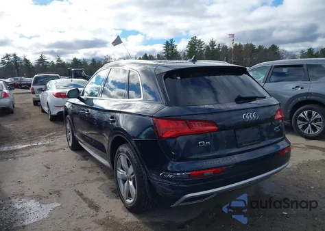 2018 Audi Q5 2.0T Premium/2.0T Tech Premium z USA, uszkodzony, nr VIN WA1BNAFY9J2225188